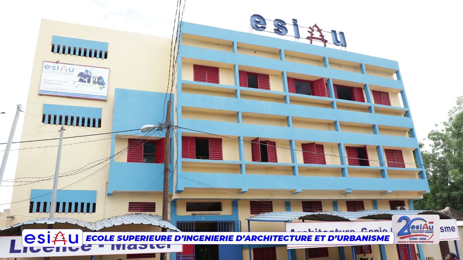 Façade de l'ESIAU à Bamako, image du spot 2026